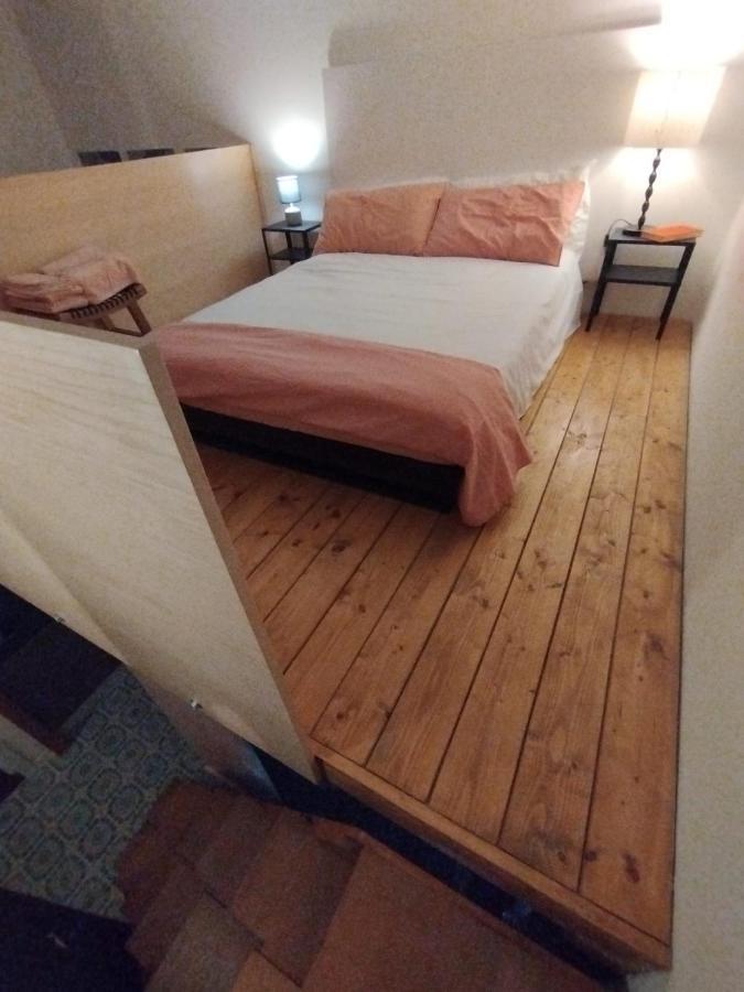 Casa Merisi Al Centro Storico Di Napoli エクステリア 写真