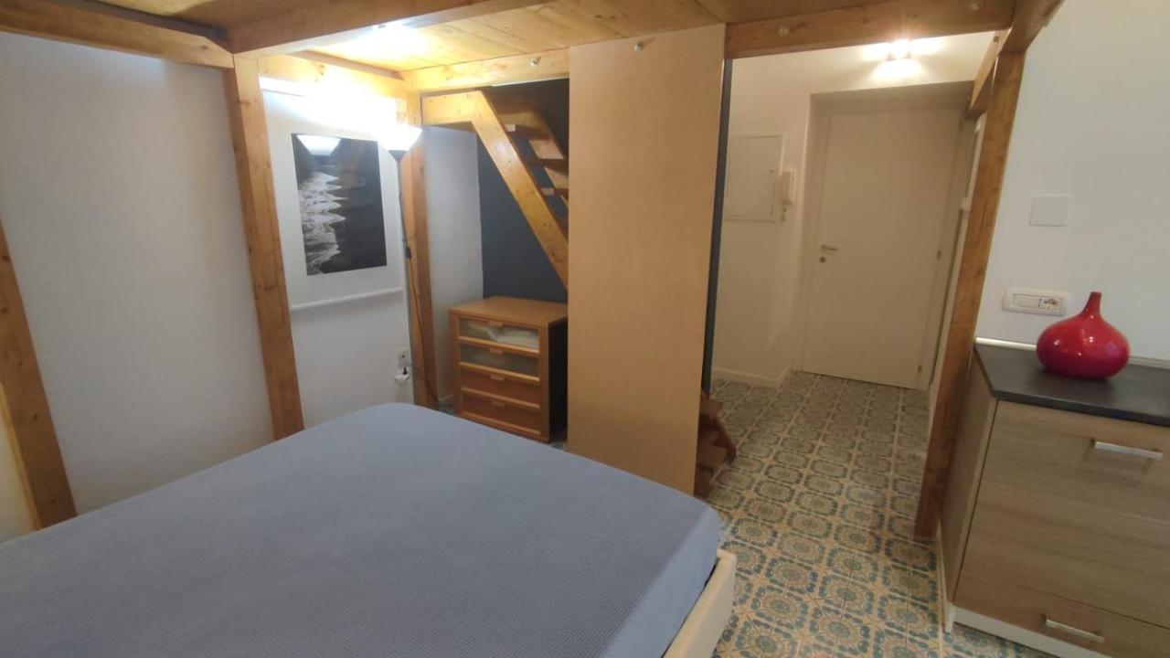 Casa Merisi Al Centro Storico Di Napoli エクステリア 写真